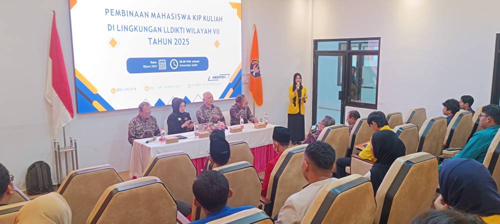 Universitas Kadiri Menjadi Tuan Rumah Angkatan Pertama Pembinaan Mahasiswa KIP Kuliah LLDIKTI Wilayah VII Tahun 2025